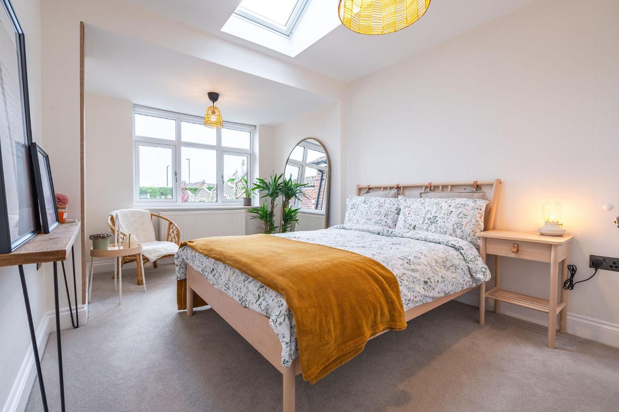 Nature Inspired Bungalow With 3 Rooms - 10 Mins From Manchester Airport Timperley Exterior foto